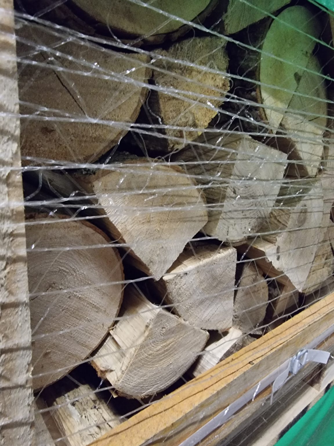 Kiln Dried Logs For Sale Buy Firewood Direct Ireland