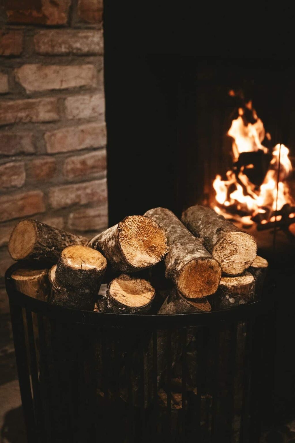 FLEXI CRATE KILN DRIED MIXED UNSPLIT HARDWOODS | Buy Firewood Direct